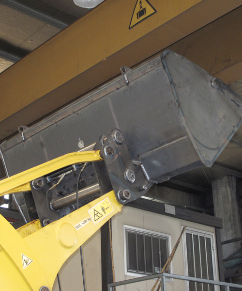 Benna Pala Alto Ribaltamento per Terne