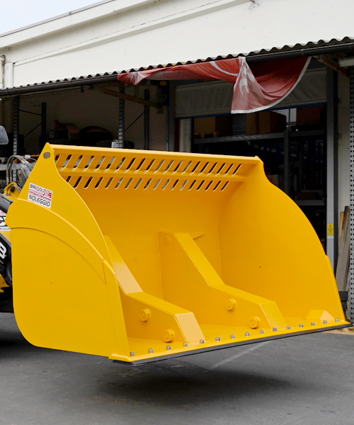 Benna Pala Alto Ribaltamento per Pale Gommate